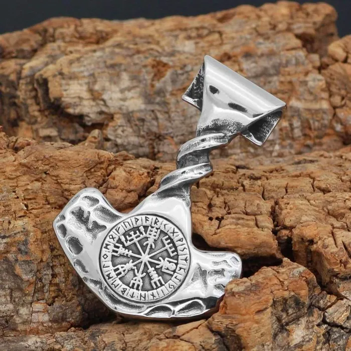 Valhalla Vikings Necklaces Thor Hammer Necklace Vegvisir Runes