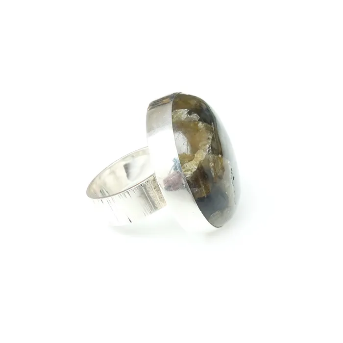 aliceeden Rings Labradorite Gemstone Ring set in Sterling Silver PROTECTION