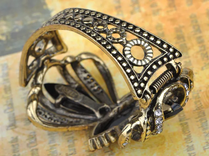 Alilang Bracelets Vintage Glam Encrusted Ribbon Bow Loop Cuff Bangle Bracelet Alilang Bracelets Vintage Glam Encrusted Ribbon Bow Loop Cuff Bangle Bracelet