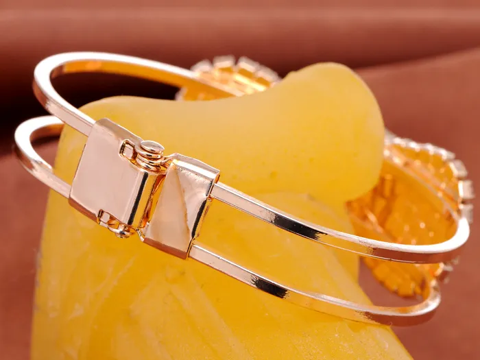 Alilang Bracelets Vintage Glam Encrusted Ribbon Bow Loop Cuff Bangle Bracelet Alilang Bracelets Vintage Glam Encrusted Ribbon Bow Loop Cuff Bangle Bracelet
