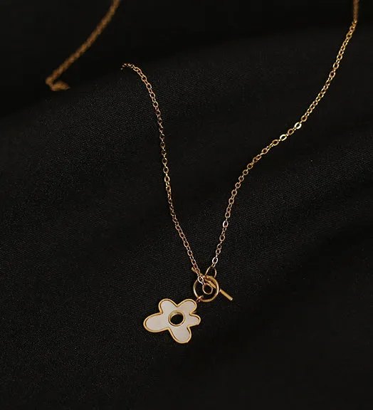 Necklaces Refined by AnnaKaci Natural Shell Asymmetrical Flower Necklace