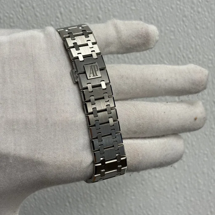 Watches Audemars Piguet Royal Oak 41mm Black Dial Watch Ref 26240STOO1320ST06 Happy Jewelers Watches Audemars Piguet Royal Oak 41mm Black Dial Watch Ref 26240STOO1320ST06 Happy Jewelers